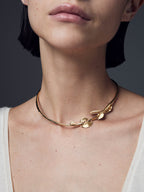 Rose Chocker