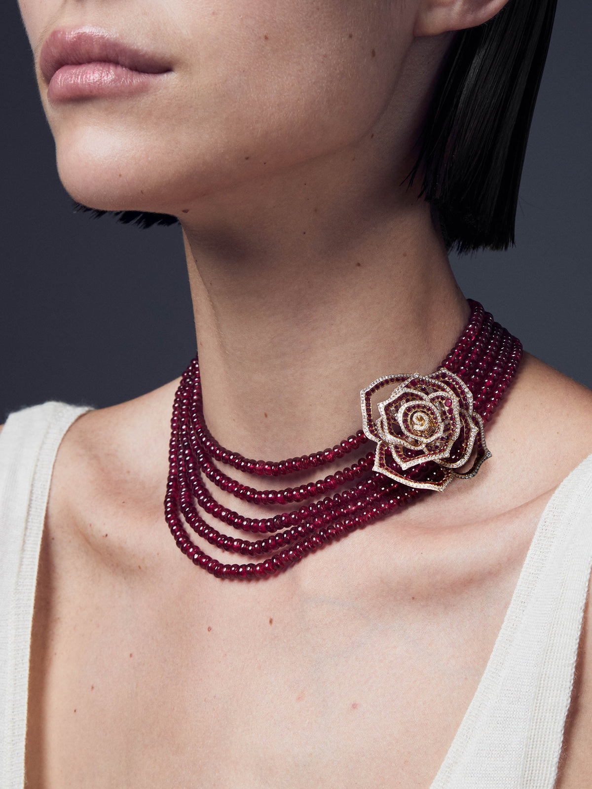 Ruby Rose Collier